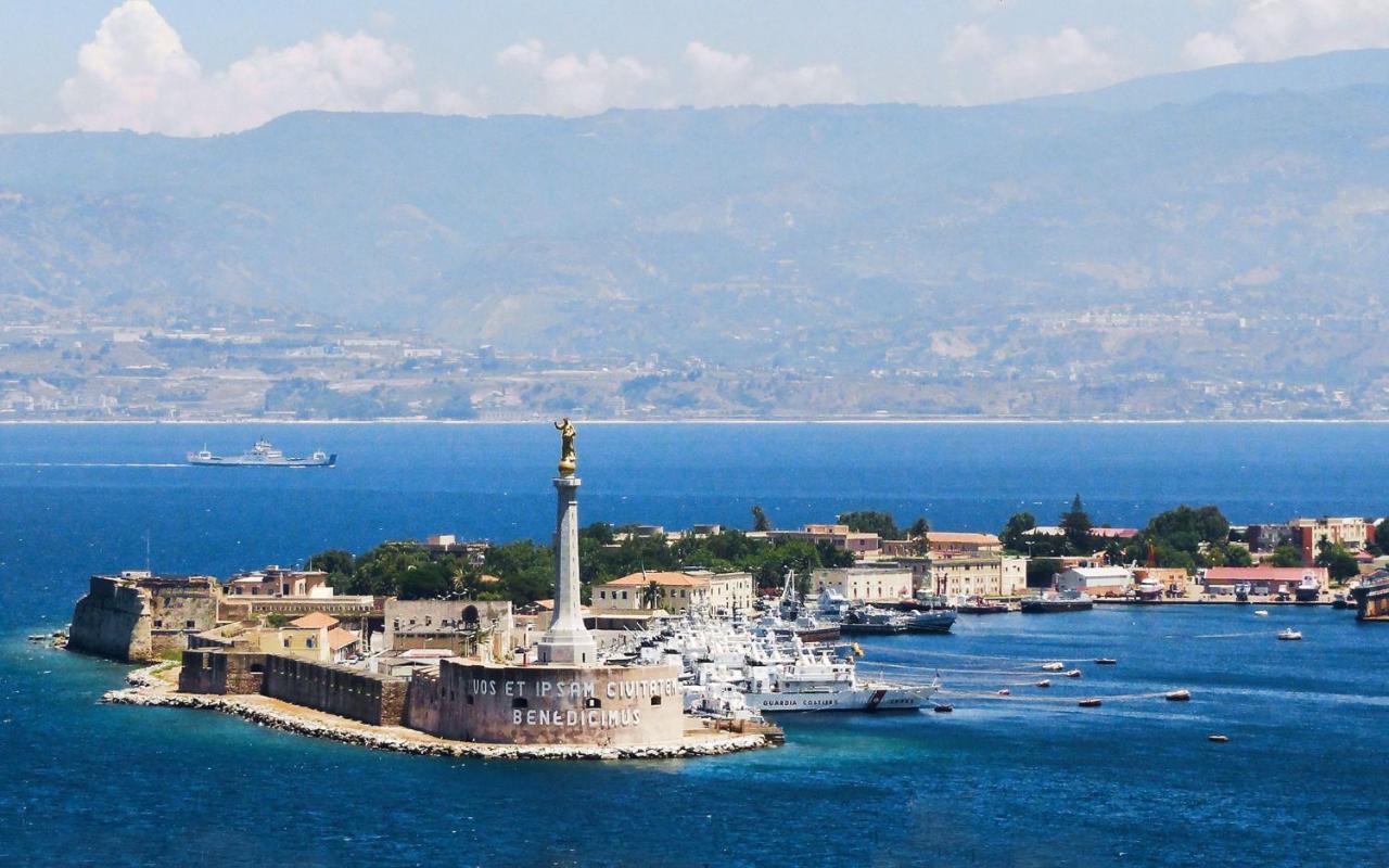 Villa La Fenice Reggio di Calabria Exterior foto